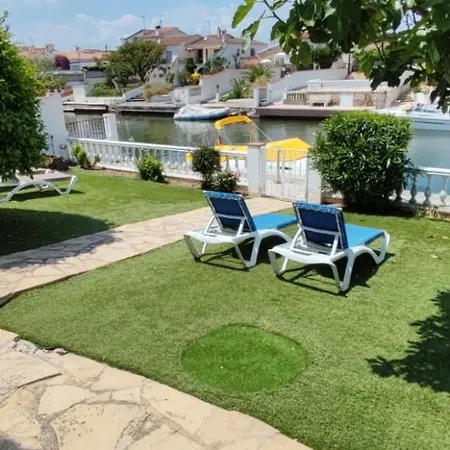 Holiday home 004 Noguera Empuriabrava